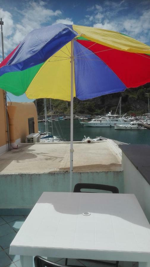Casa Cucurullo Lejlighed Procida Eksteriør billede